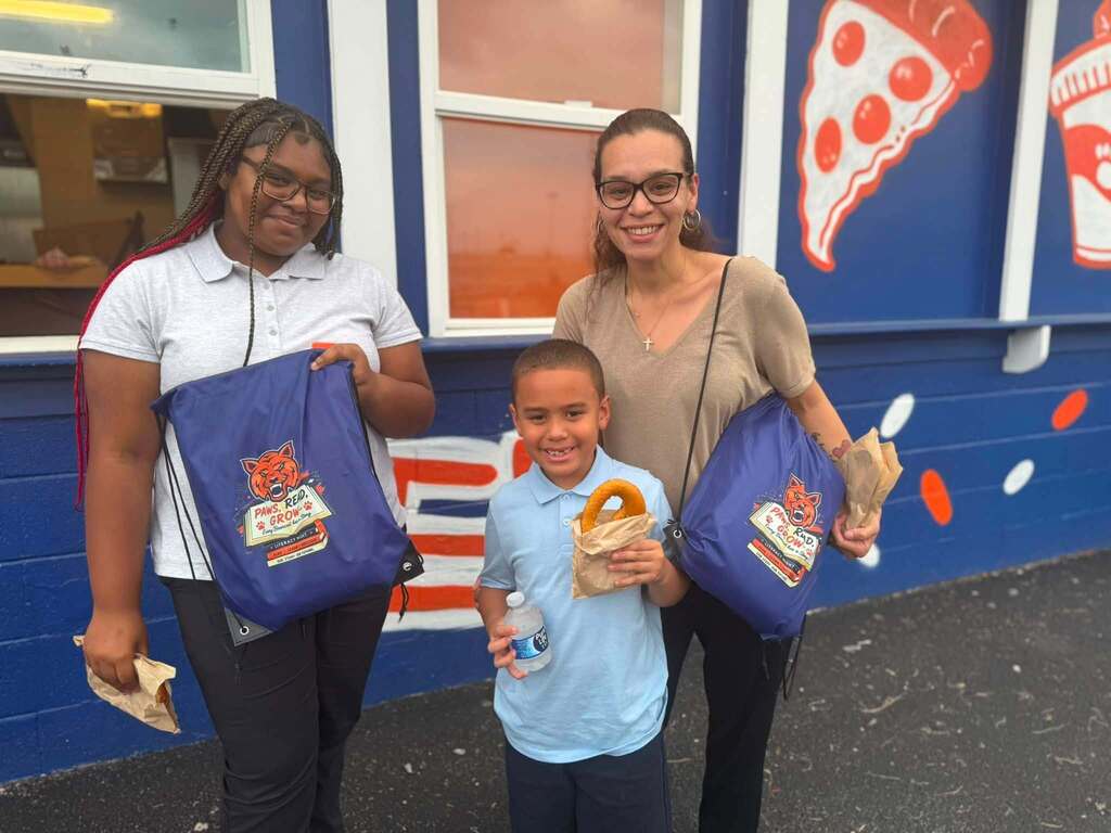 District students, families, and staff gathered to participate in the district's Meet the Bearcats event.