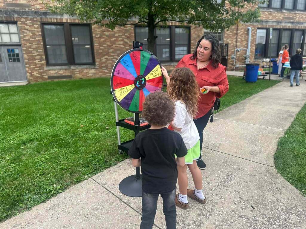 Smith STEAM Academy families and staff recently participated in their annual Trunk or Treat outdoors.