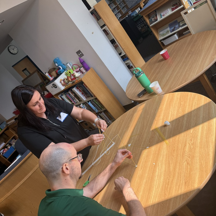 Marshmallow Challenge