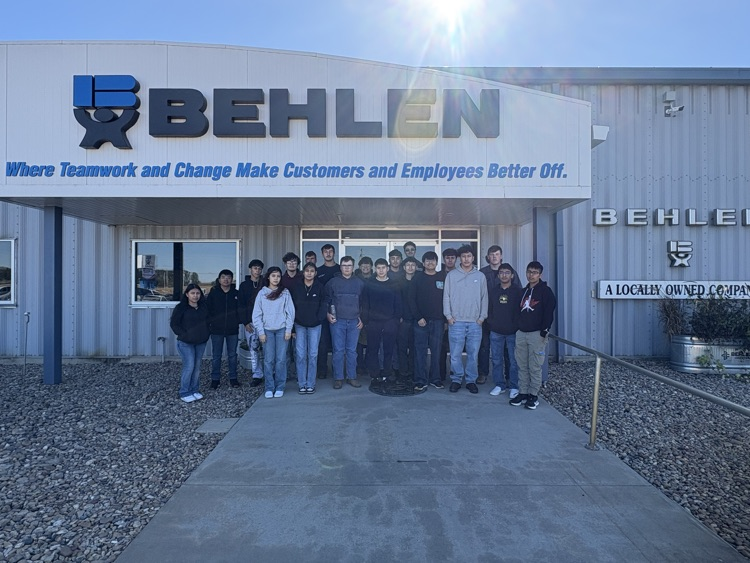 Students finishing a tour at Behlen’s Manufacturing