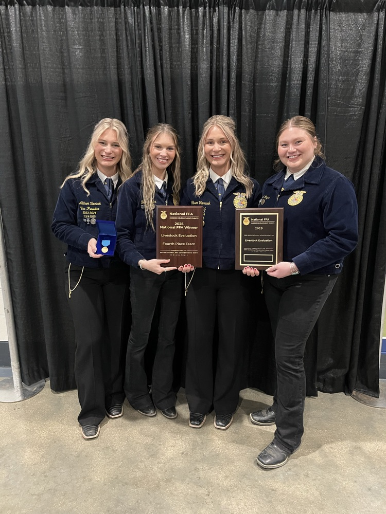 BRINGING HOME SOME HARDWARE🏆 The Schuyler FFA Livestock Evaluation Team placed 4th in the nation! A special congratulations to Addy Vavricek for finishing 10th individually. We couldn’t be more proud!