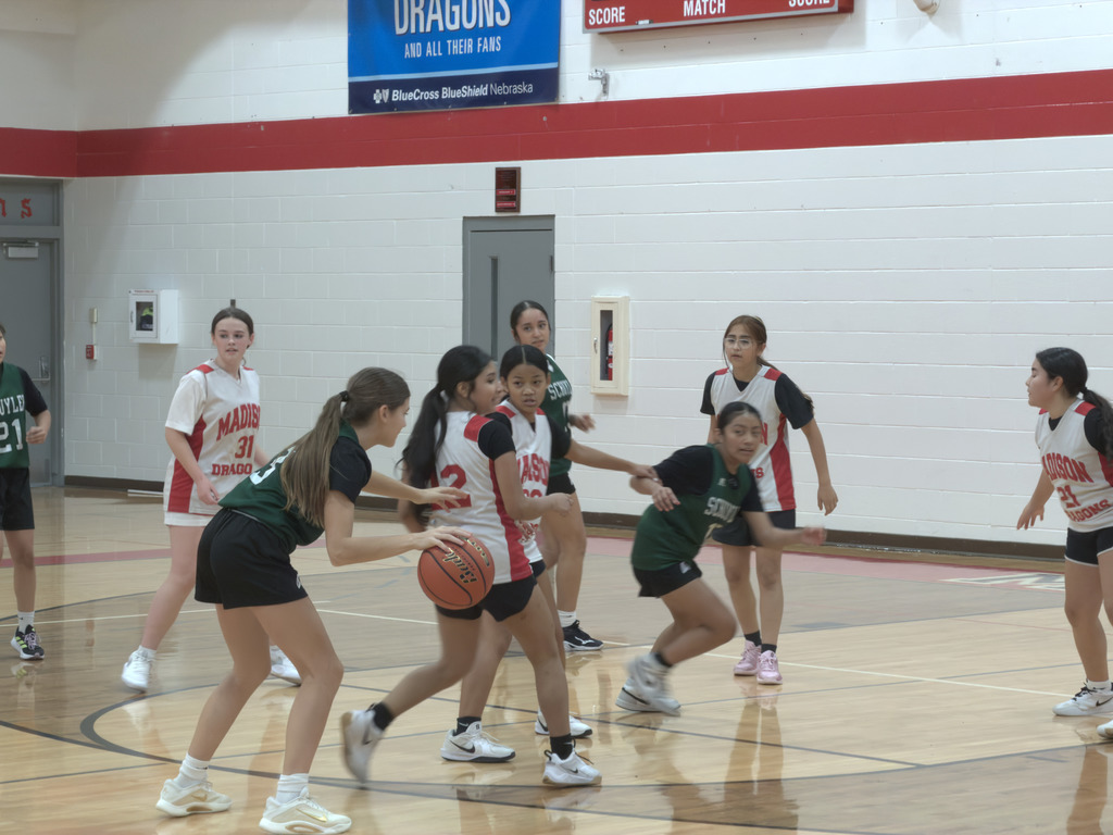 🔥🏀 Second game of the season & the energy is HIGH. #SMSGirlsBasketball Next challenge: bring it on.