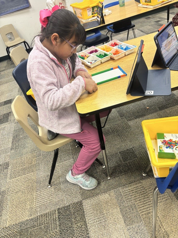 4th grade created, coded, and modified mazes with LegoEducation today. We learned about how energy changes when objects collide.