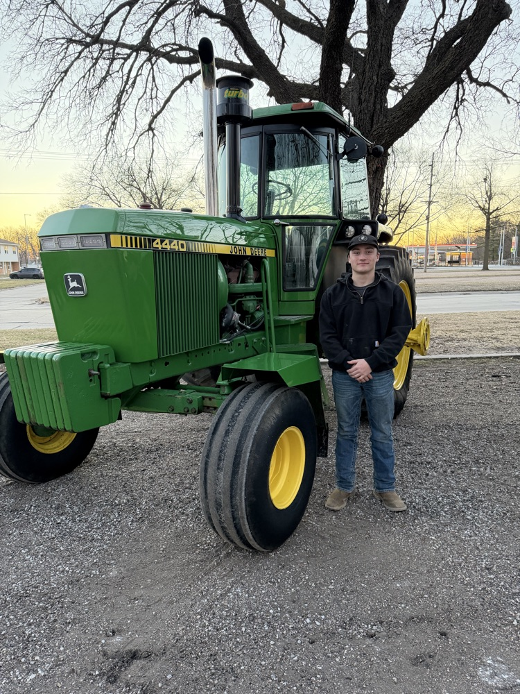 The FFA boys rolled into school a little louder than usual today! Happy National Ag Week from the Schuyler FFA Chapter 💚💛