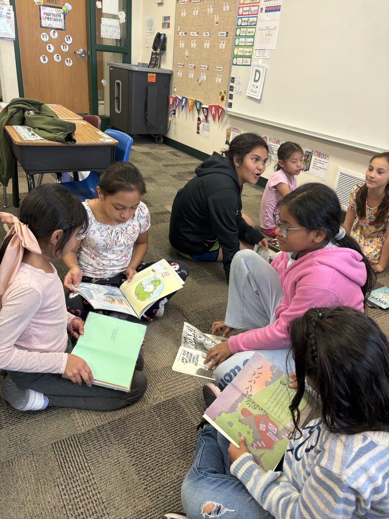 📚 Buddy Read Day was a big success! Our 5th graders teamed up with 2nd graders for a fun and meaningful reading time together. It was great to see our older students leading, supporting, and building connections while helping their buddies grow as readers. Moments like these make reading even more special! 💙 #BuddyReadDay #StudentLeadership #ReadingTogether
