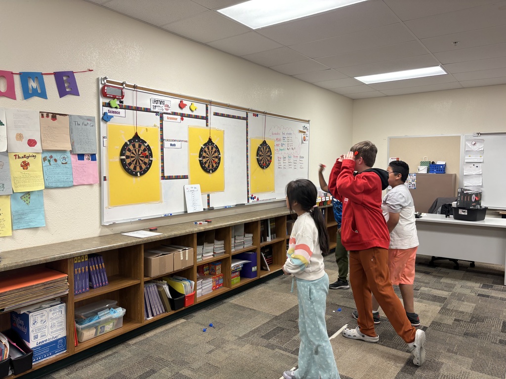 🎯 Dart Club is on target!  Students are building focus, accuracy, and confidence while having a blast competing with friends. Every throw brings improvement and excitement! 🎉  #AfterSchoolProgram