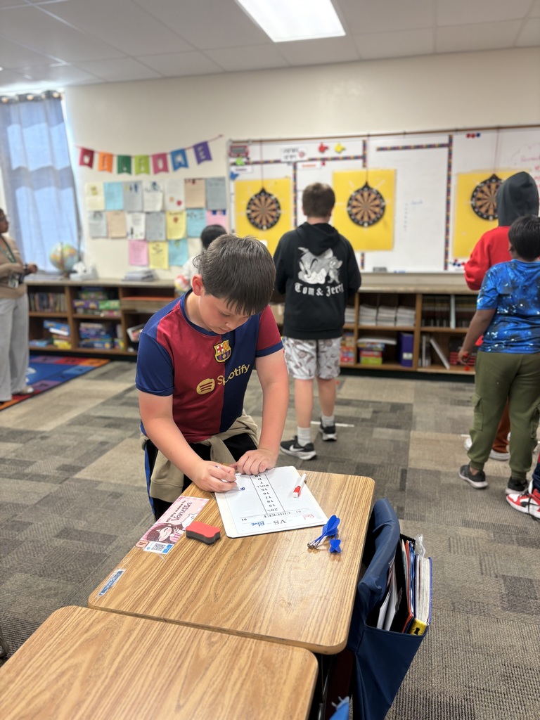🎯 Dart Club is on target!  Students are building focus, accuracy, and confidence while having a blast competing with friends. Every throw brings improvement and excitement! 🎉  #AfterSchoolProgram
