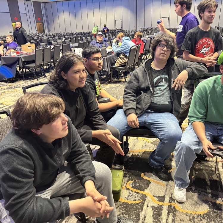 5/6 crowd