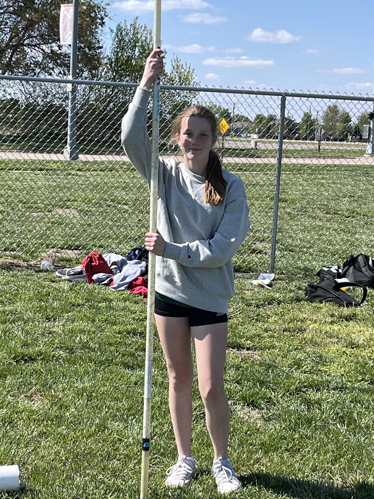 New 7th grade girls record holder in pole vault