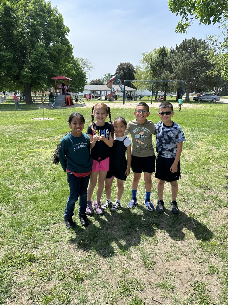 Park Day!!☀️🛝💫