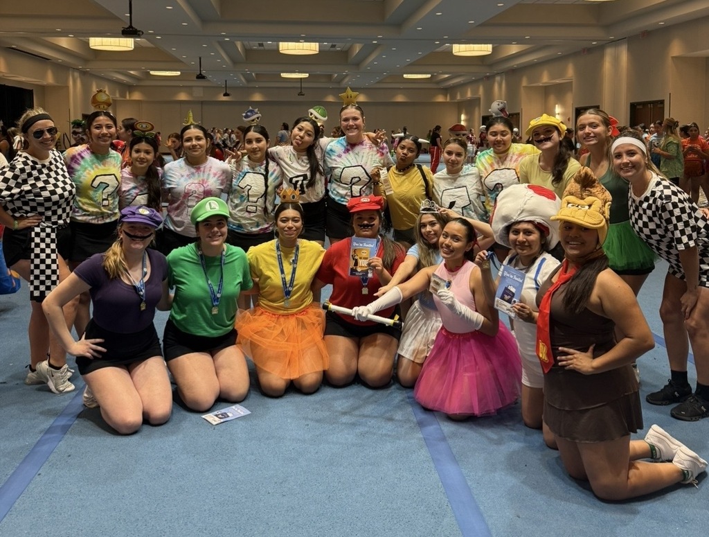 Theme night outfits