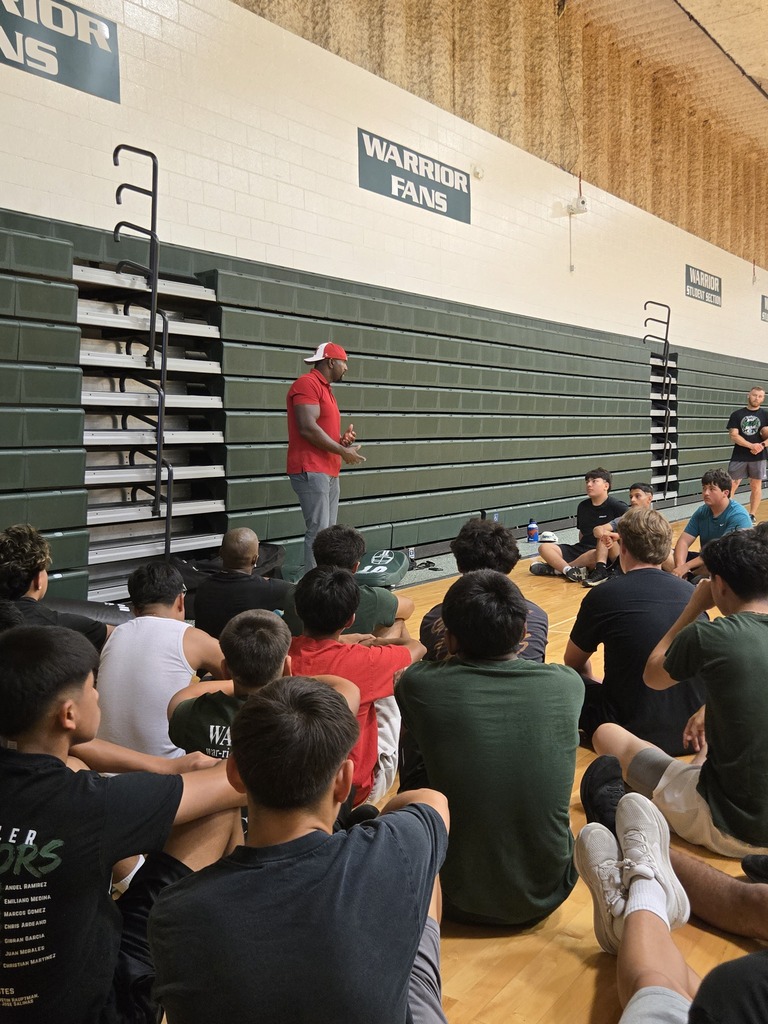 DeMoine Adams talks to our players prior to Tuesday's indoor practice.