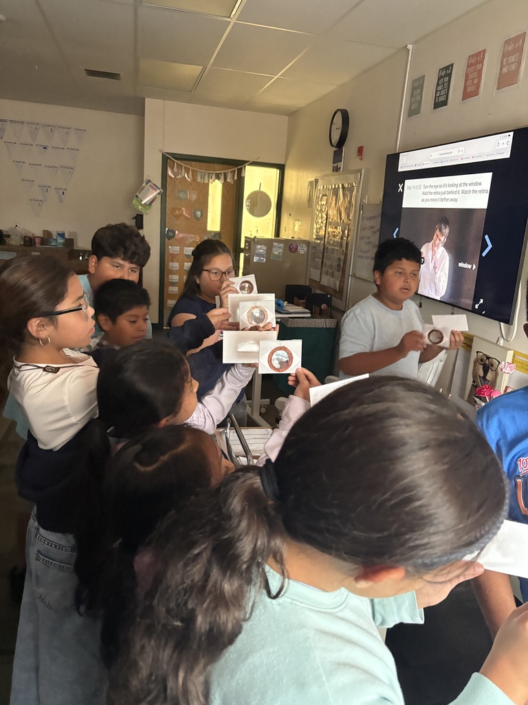 Miss Keller’s 4th grade class is learning how our eyes work! Today, we built a model of an eye and explored how each part works together to help us see. 👀 👀