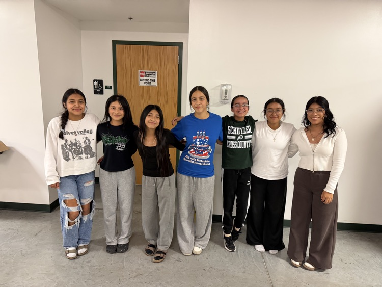 Girls State Qualifiers- Alondra, McKayla, Susana, Kenya, Sofia, Yohana, Yaribeth