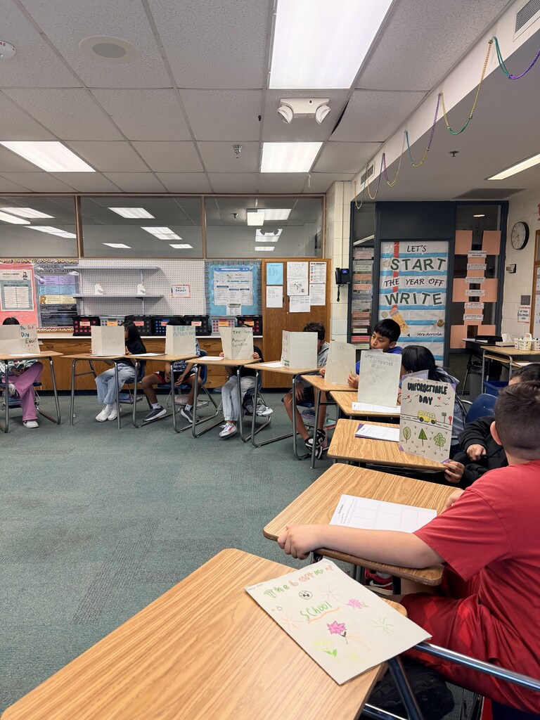 Ending the quarter with a Reading Café! Our 6th graders Writing class enjoyed reading each other’s personal narratives and leaving thoughtful, encouraging feedback while celebrating each writer’s unique voice.