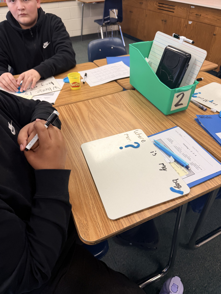 Shhh… Find Your Match, Then Squish and Shape! Our 6th Grade Writing class took on the silent matching challenge—no talking, just reading! Then, they got creative using Play-Doh to shape punctuation marks. Who knew grammar could be this much fun? ✏️