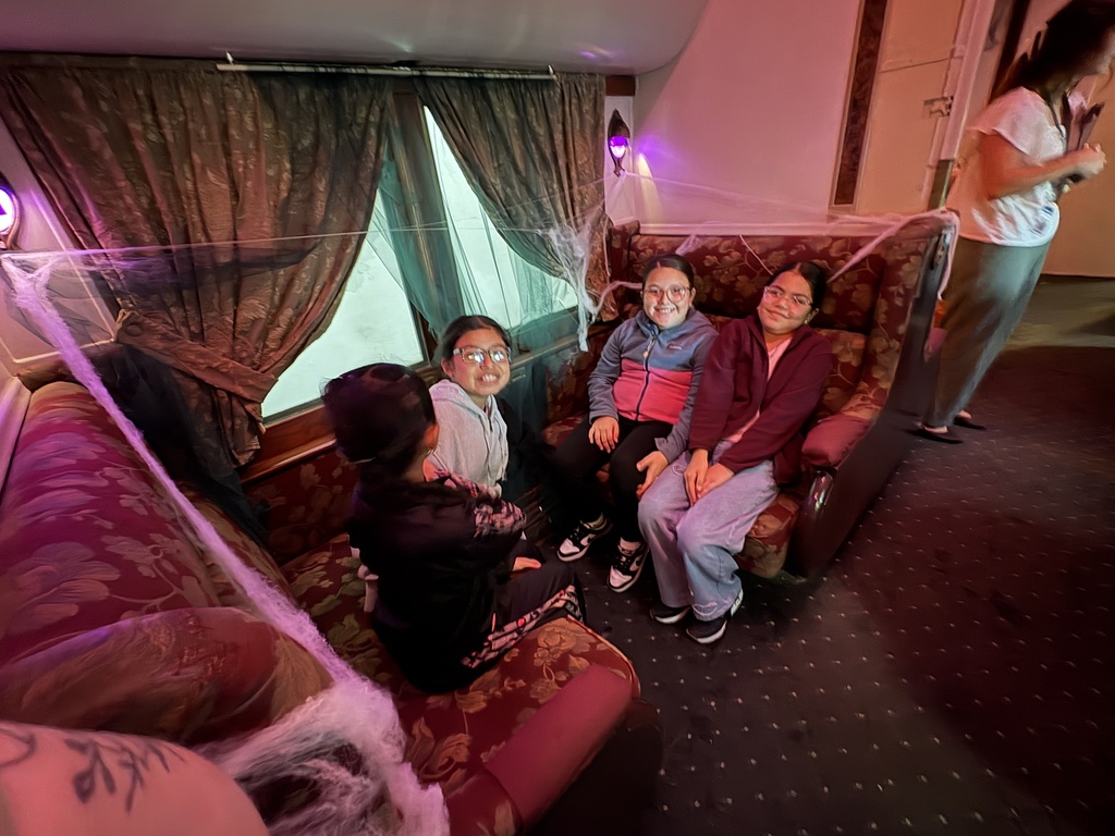 Learning is always better with an adventure! 🚌  Miss Keller's 4th grade class had the BEST time at the Durham Museum!
