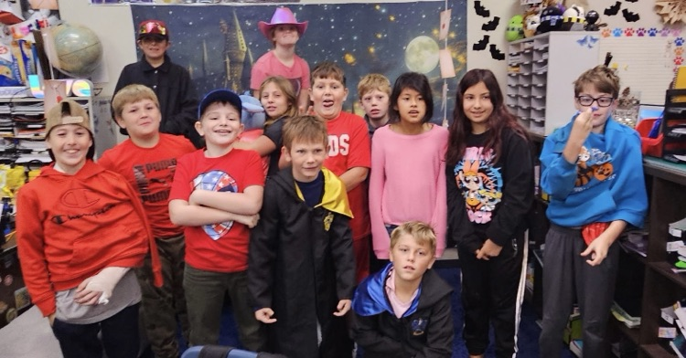 wear Red or Pink Day