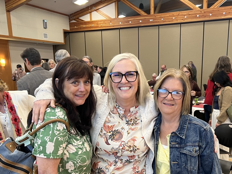 HCOE awards 