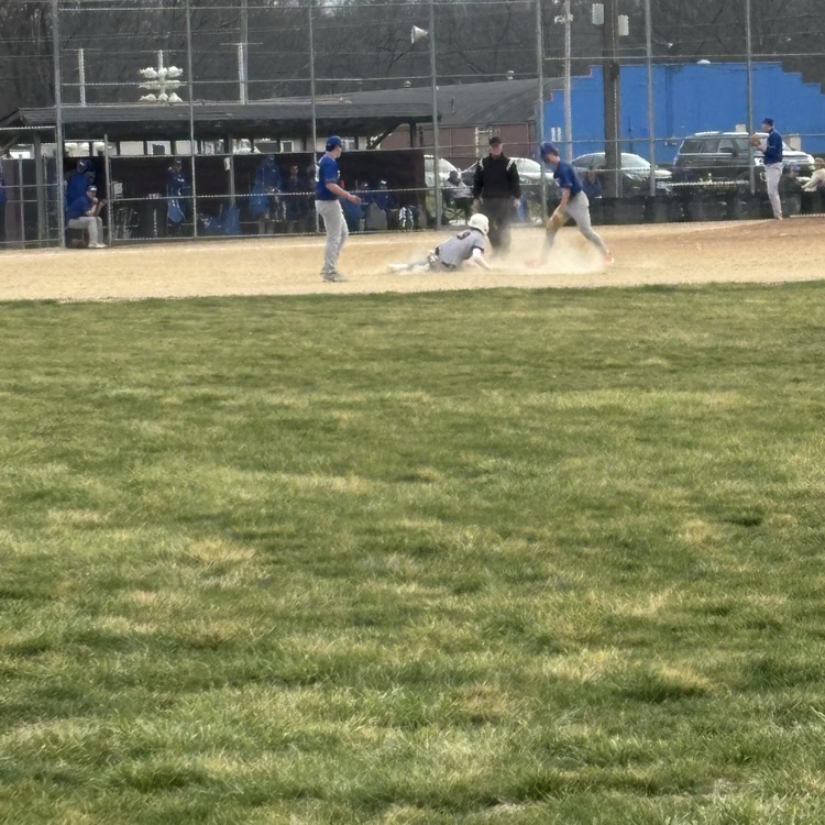 tigers lead Canton 4-1 in the middle of the third inning. 