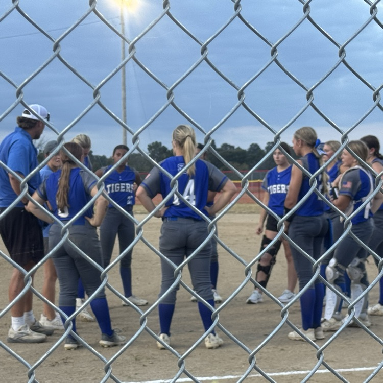 Varsity softball gets the win in Novinger