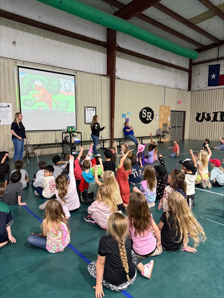 students listening to 911 presentation