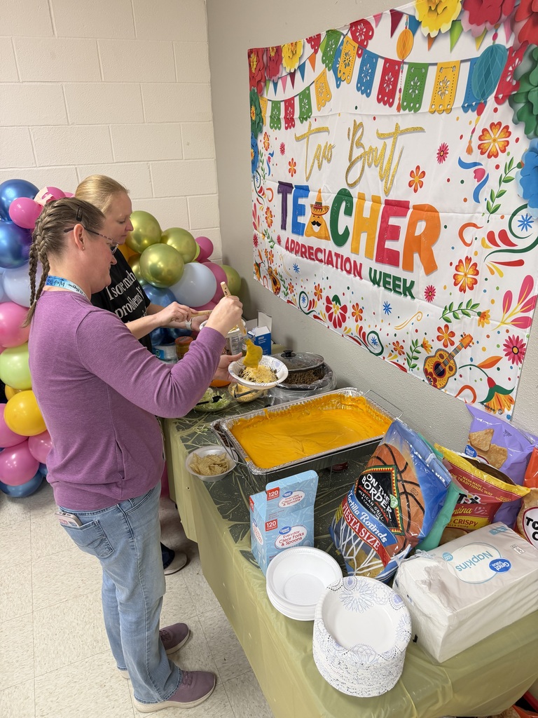 Teachers getting food