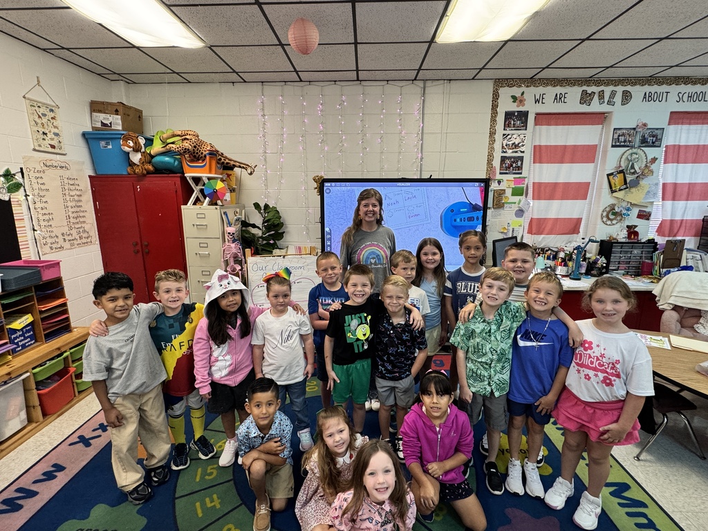 group photo of Mrs. Eggleston's class