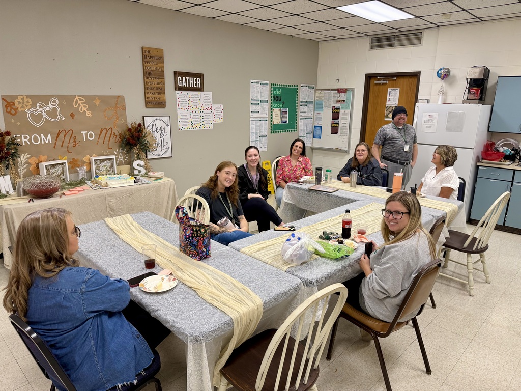 Teachers eating together