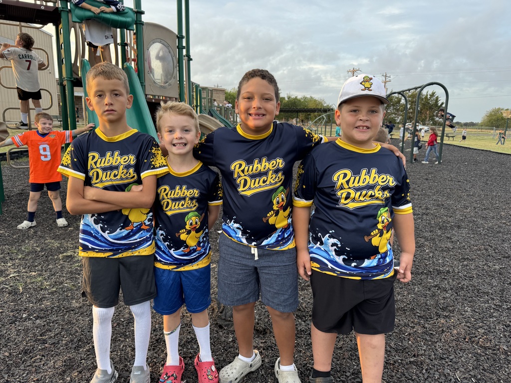 SRES homecoming dress up days