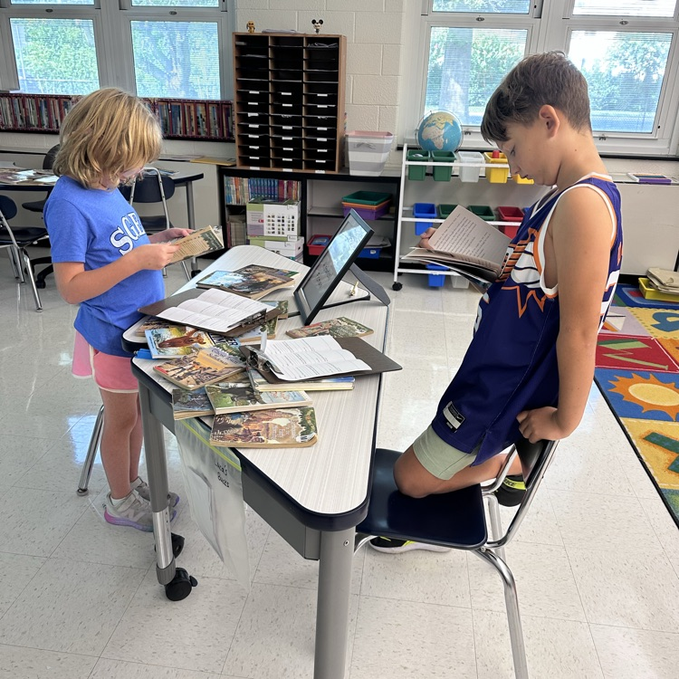 Third graders enjoyed a Starbooks Cafe to learn about all the different genres!