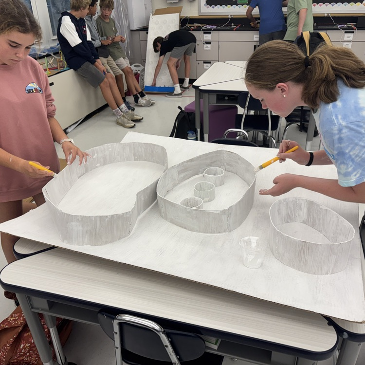 8th graders are making progress on their STEM cycle projects. Can you guess what they are making? 🪚🎨