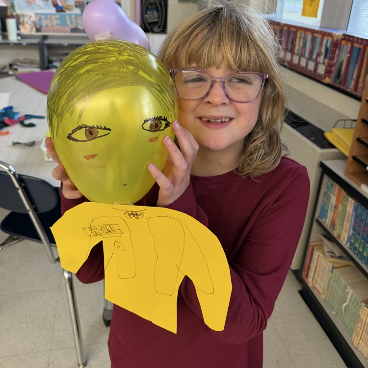 Twas the night before Thanksgiving Eve, and the third graders were preparing their balloons for the parade!