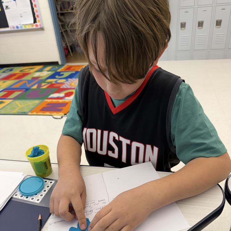 Third graders reviewed their vocabulary words by becoming sculptors! They had to sculpt something to represent their words!