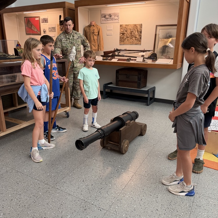 Our third graders stepped back in time today with a visit to the Sea Girt National Guard Militia Museum! 🇺🇸