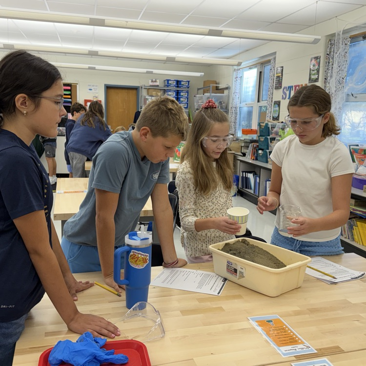 🌎 Science in action! Our 6th graders modeled erosion and deposition to see how Earth’s surface changes over time. Learning by doing! 🪨💧 #SixthGradeScience #HandsOnLearning #EarthScience