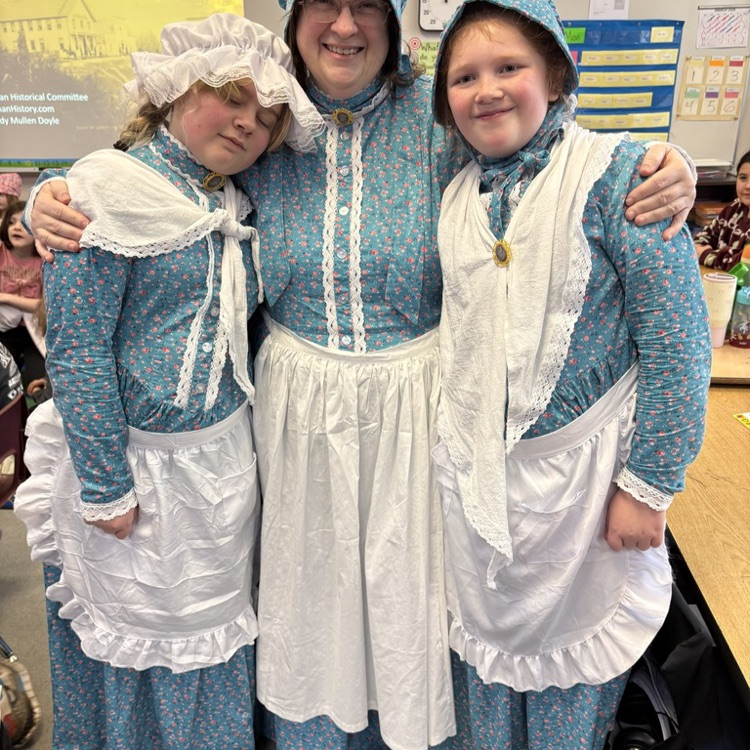 Some students, teachers and volunteers dressed in Pioneer clothing for Pioneer Day. 