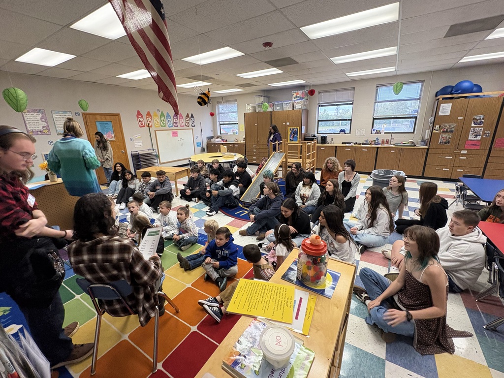 Preschool students and Sedro-Woolley High School Child Psychology students learn and play together at the Cubs Early Learning Academy.