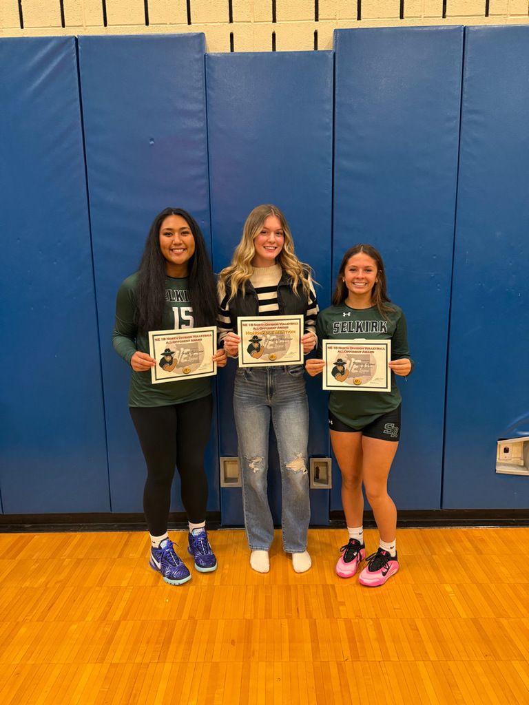 3 girls with certificates