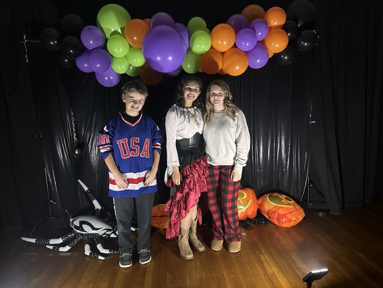 MS Halloween Dance
