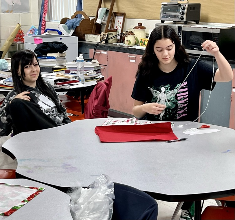 Embroidery with friends!