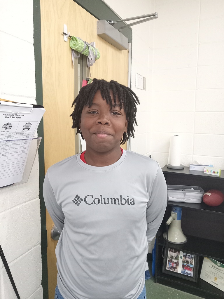 Mrs. Gross would like to give a "Shout Out" to Eric Hention for passing 25 iReady lessons. Way to go!