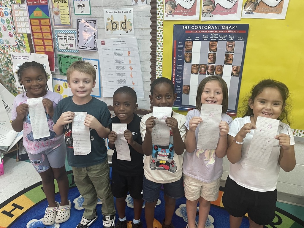 Shoutout to Jordynn, Carson, Kyler, Mason, Ava, Adrianna made a 100 on their first spelling test in 1st grade! Ms. Layne is so proud of you all! Way to go!
