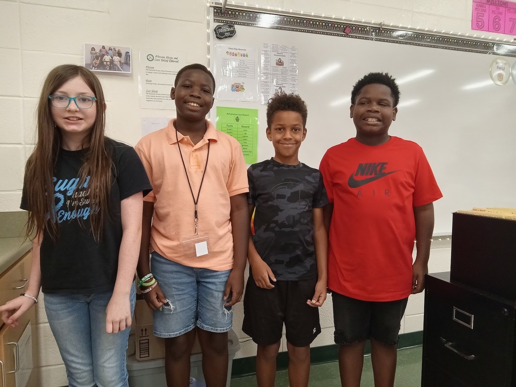Congratulations to Issac, Jayden, Ja'Khyi, and Serenity for making a 100 on the lesson 5 comprehension check! Way to go!