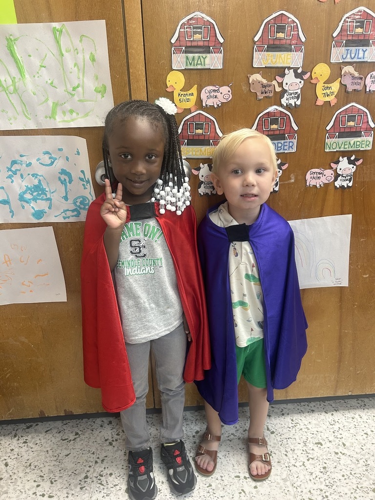 Ms. Hannah and Ms. Kaitlyn are so proud of Xolile Virgin and Blake Spurlock for being our super friend of the week and showing how to be kind and follow directions! Great job!