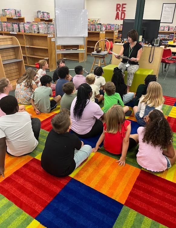 Miss Hannah’s math classes went to the library this week! We read The Lemonade Stand, then we had our very own lemonade tasting party. Students sampled both pink and yellow lemonade, then voted for their favorite. We graphed the results together and practiced collecting and interpreting data! 