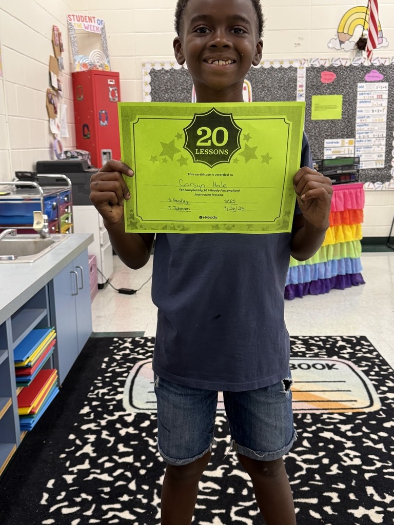 Mrs. Stacy would like to give a shout out to Carsyn Hale for passing 20 I-Ready Lessons. Keep up the great work!