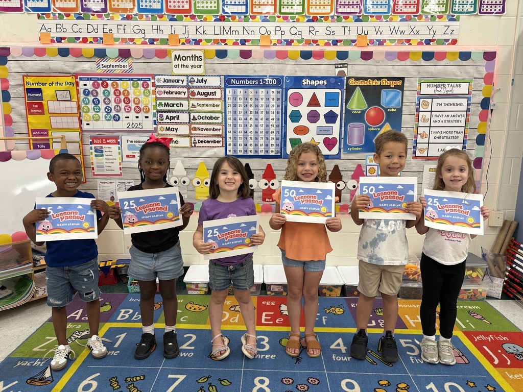 Ms. Armoray and Mrs. Michelle would like to give a shout out to Leighton, Gracelynn, Kinsleigh, Natalie, and Lucia for reaching passing 25 I ready reading Lessons. Also to Milo and Emma for passing 50 I ready Lessons for the month of September! We are so proud of you!