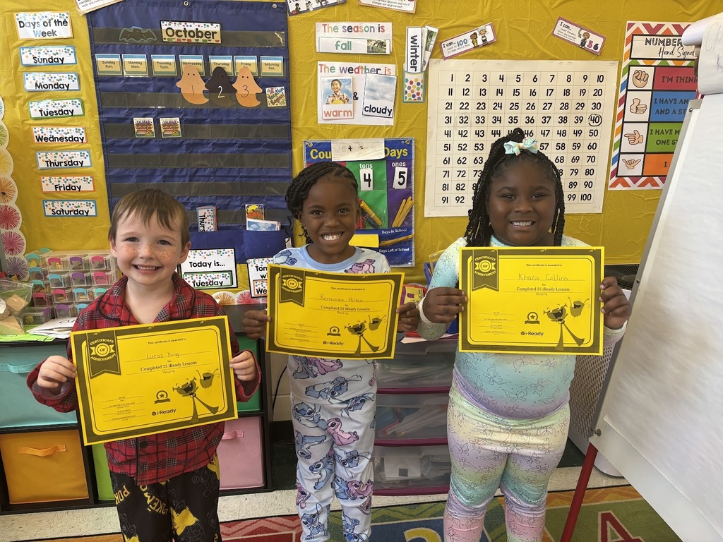 Mrs. Molly and Mrs. Katlyn would like to give a “SHOUT OUT” to Lucas King, Reminisce Hilton, and Khazia Collins for completing 25 iReady Reading lessons. Great job!