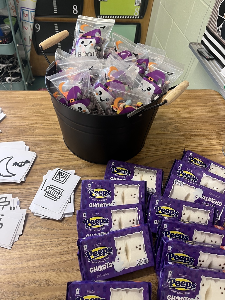 Ms Maxwell would like to give these students a shout out for meeting their IReady goal for the week and maintaining a 100 average. They had a spooky celebration! Boo snacks, they made ghost window clings and a created a haunted fact house!!